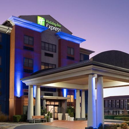 Holiday Inn Express & Suites Midwest City By Ihg Екстериор снимка