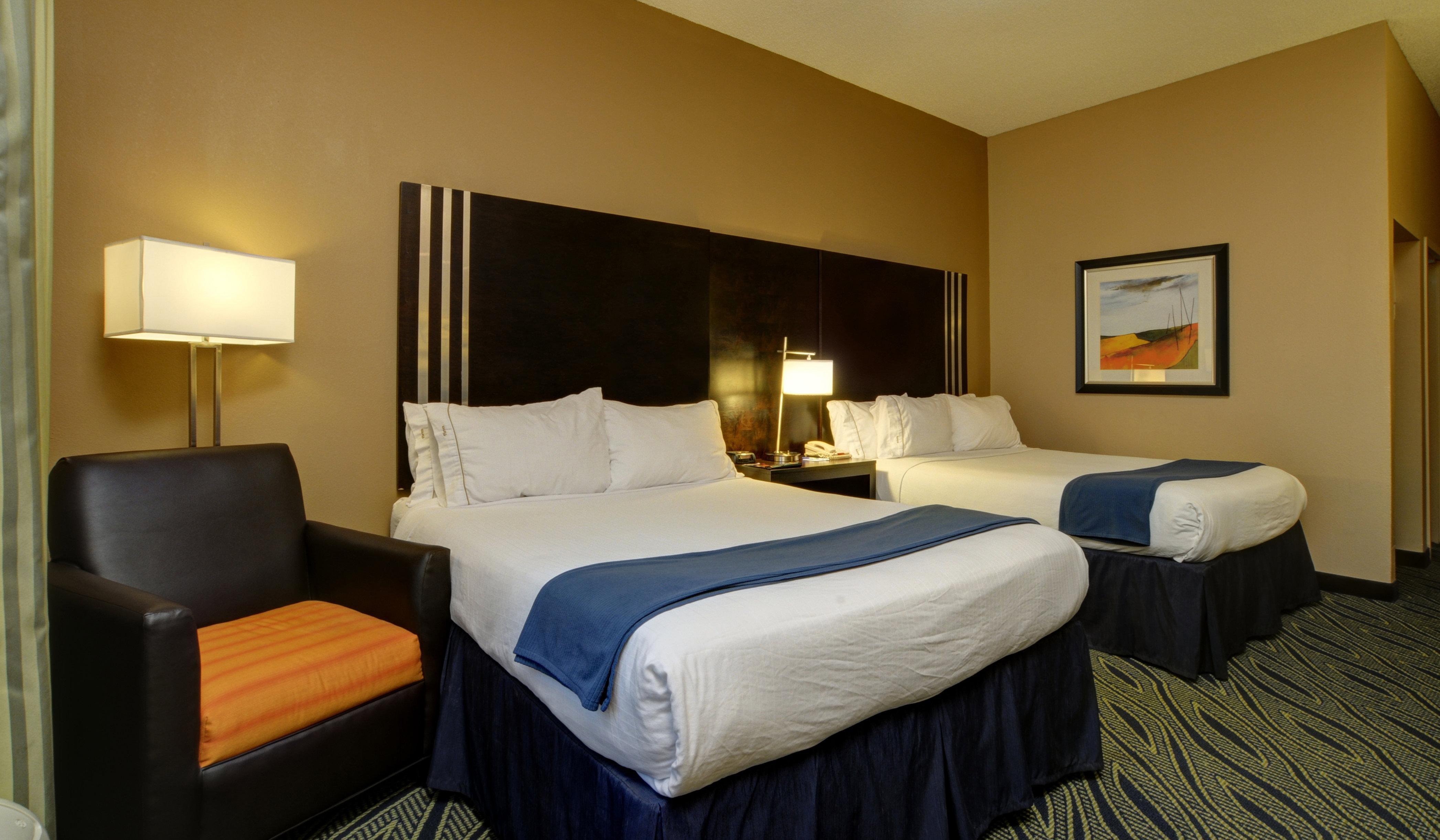 Holiday Inn Express & Suites Midwest City By Ihg Екстериор снимка
