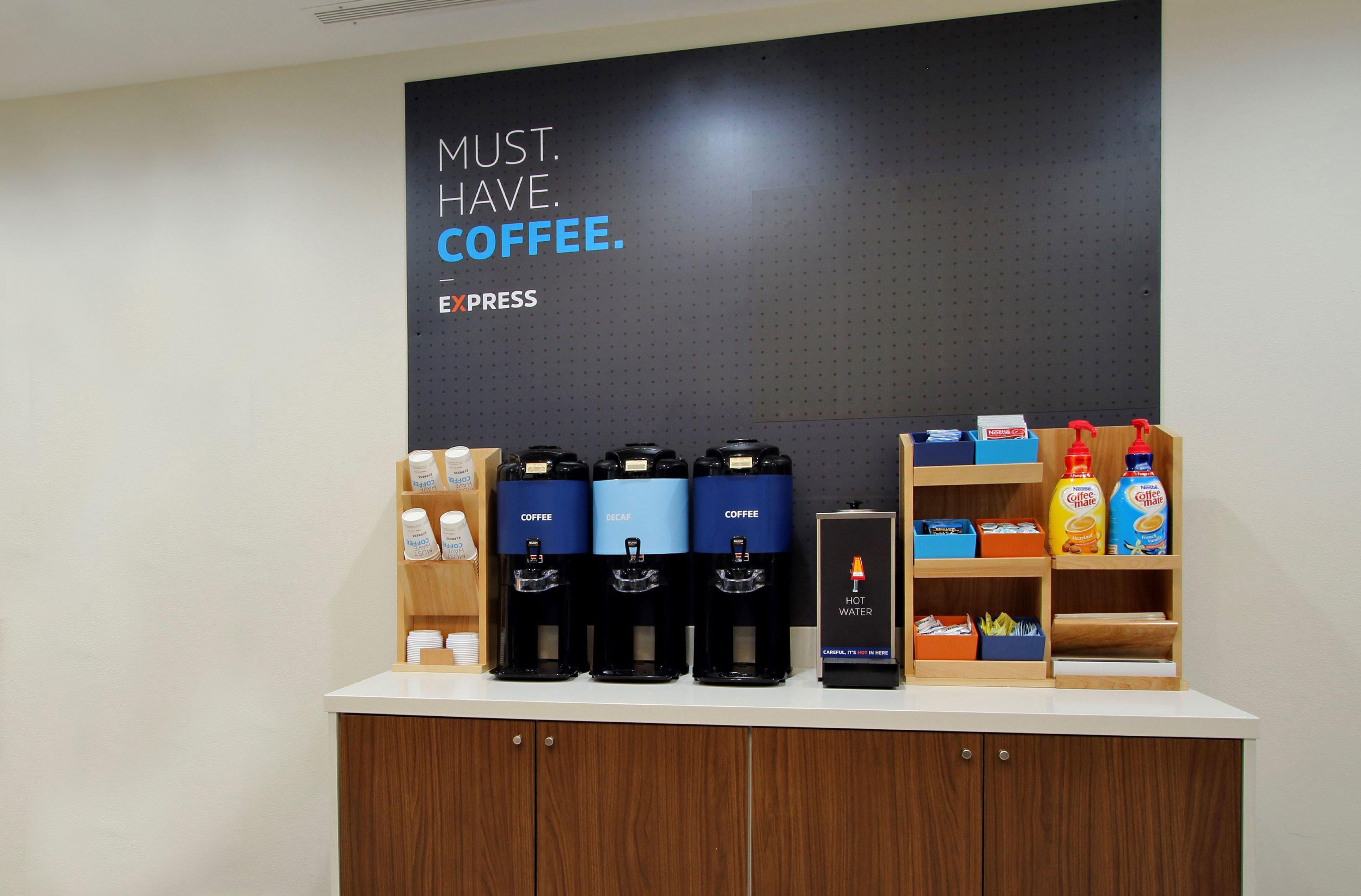Holiday Inn Express & Suites Midwest City By Ihg Екстериор снимка