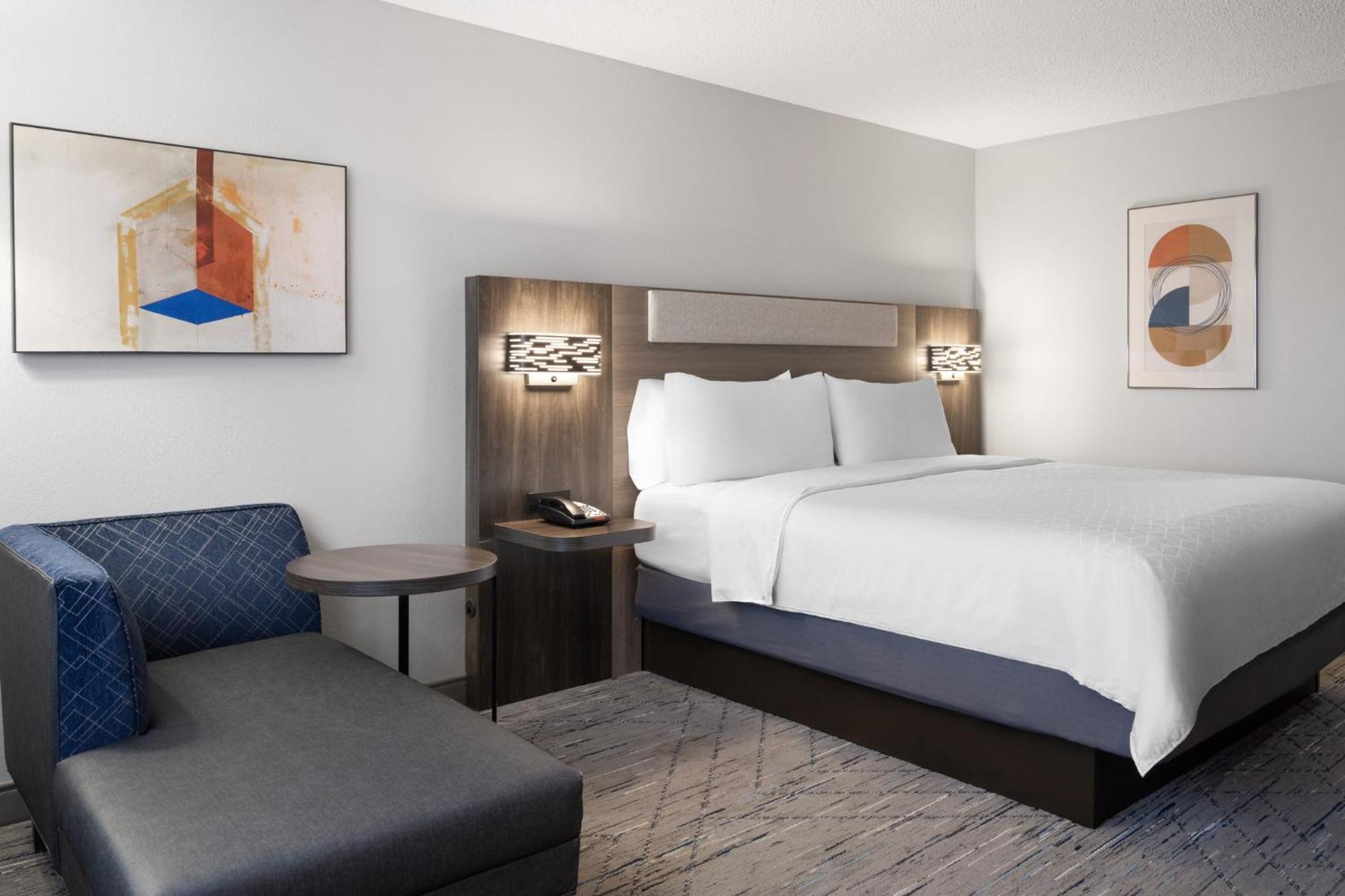 Holiday Inn Express & Suites Midwest City By Ihg Екстериор снимка