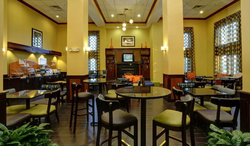 Holiday Inn Express & Suites Midwest City By Ihg Екстериор снимка